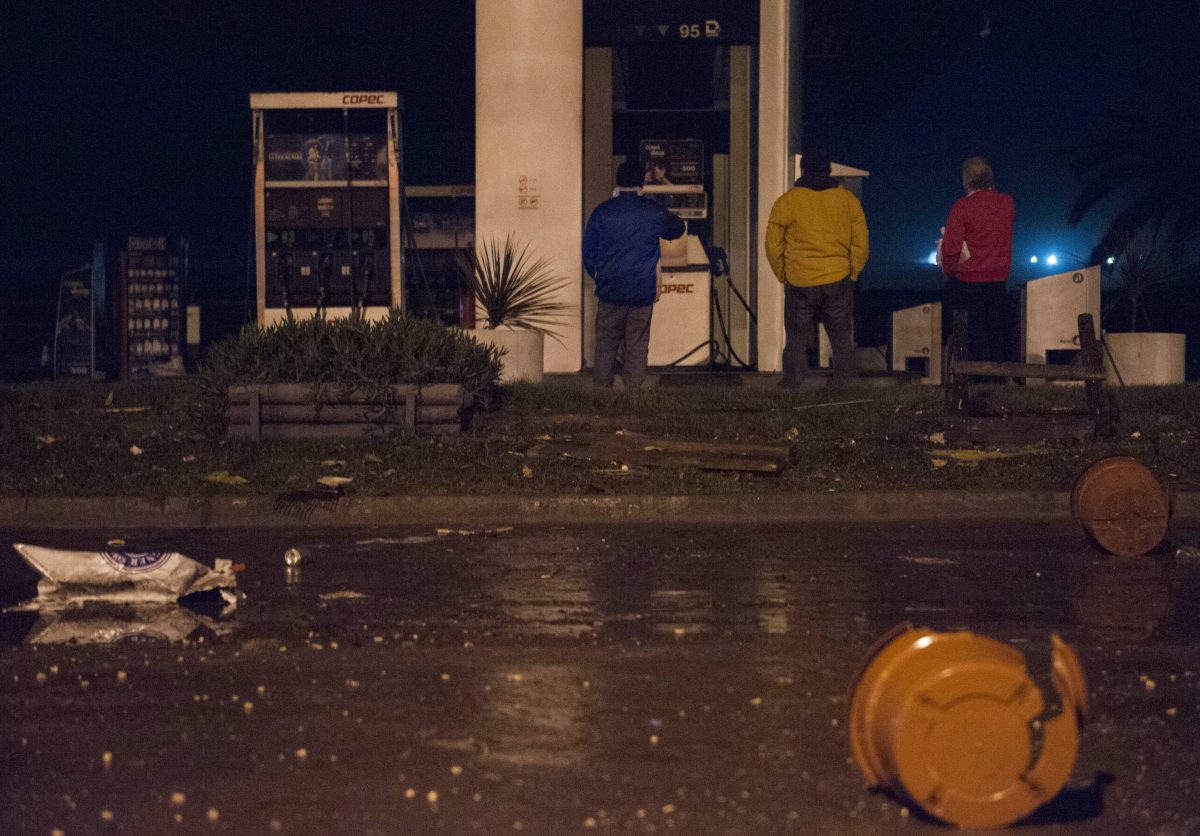 Galleria foto 'Terremoto in Cile: cinque morti e un milione di evacuati' - foto 5