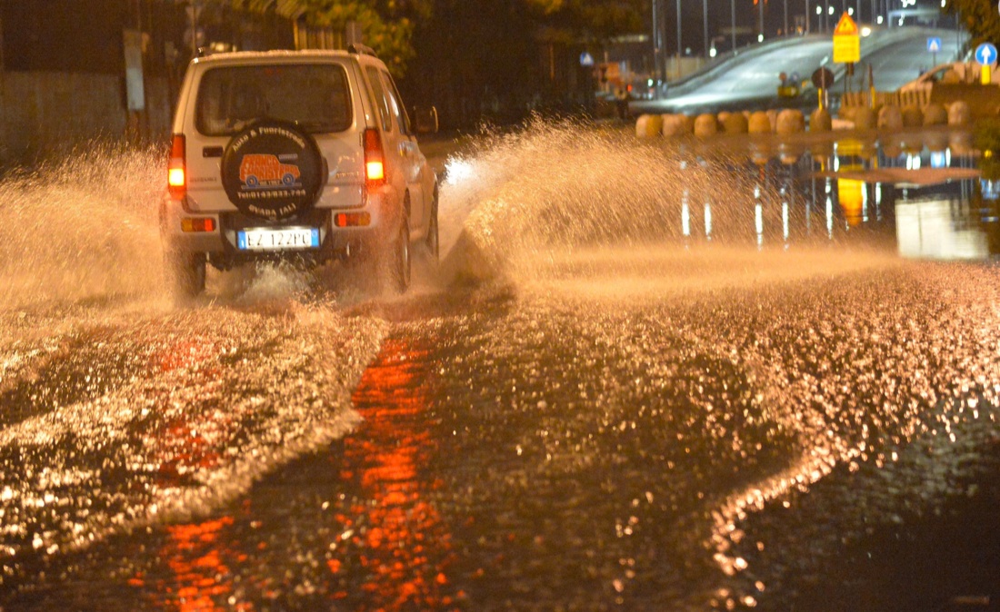 Alluvione nel Piacentino: il bilancio sale a due morti – Foto Alluvione nel Piacentino: il bilancio sale a due morti – Foto