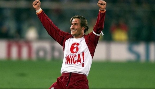 Roma: biglietti della metro con Totti per il suo 39° compleanno Roma: biglietti della metro con Totti per il suo 39° compleanno