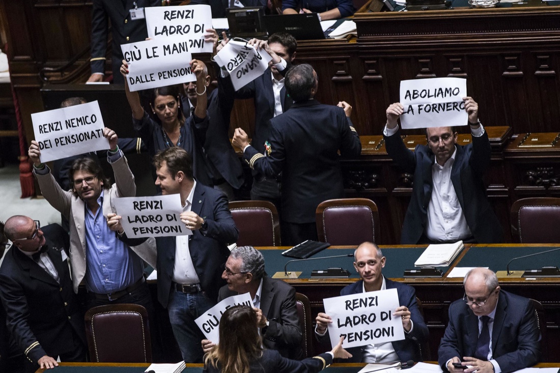 Esodati: la Lega occupa i banchi del Governo