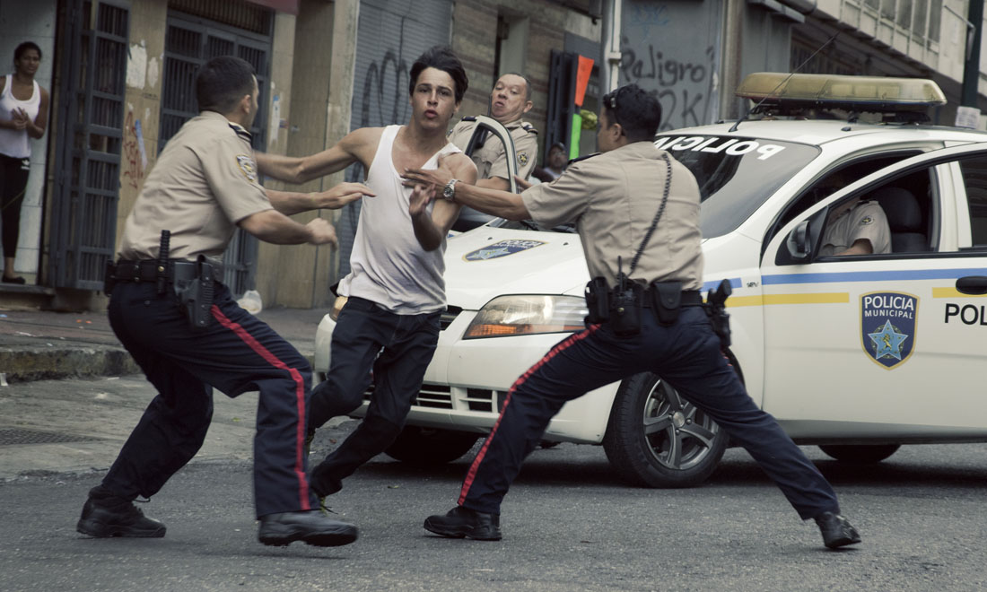 Venezia 2015, ecco perché Desde allá di Lorenzo Vigas ha vinto il Leone d’oro Venezia 2015, ecco perché Desde allá di Lorenzo Vigas ha vinto il Leone d’oro