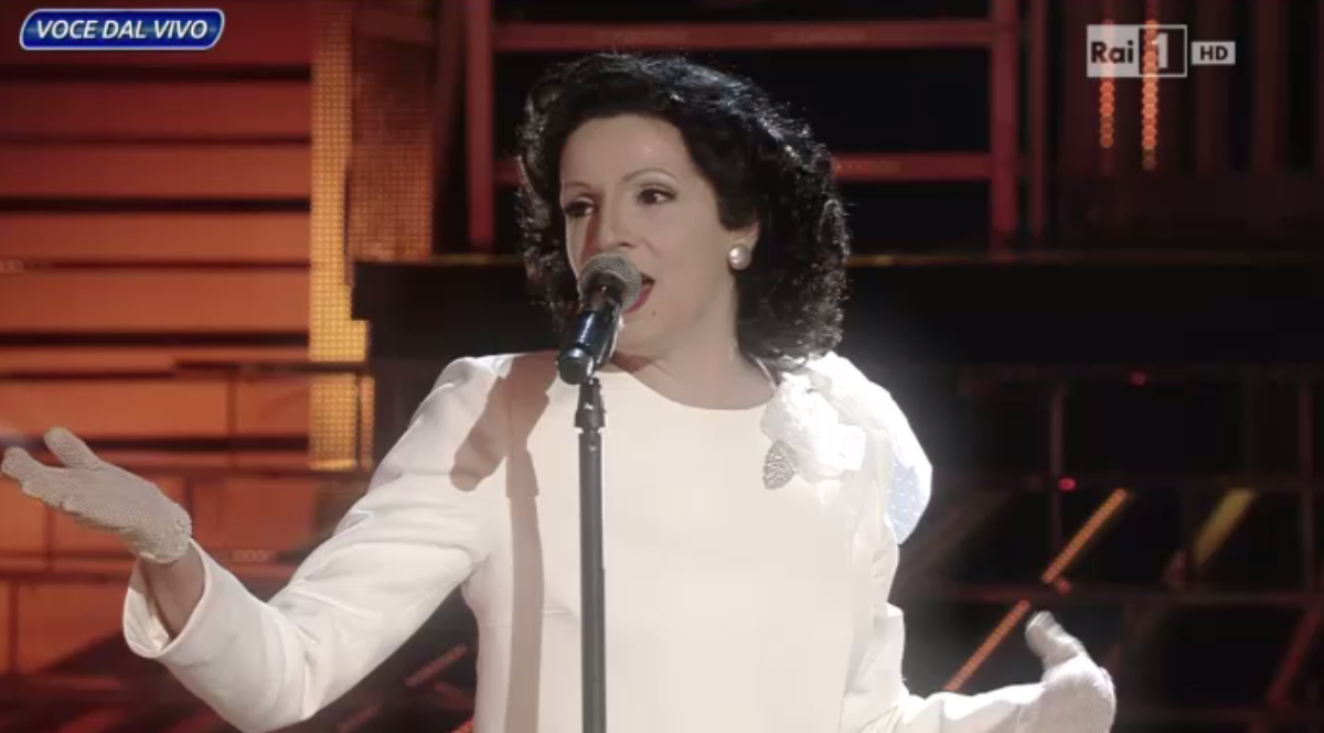 Galleria foto 'Tale e Quale Show 5: Elena Di Cioccio è Antonella Ruggiero – Le pagelle' - foto 3