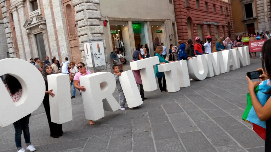 Marcia degli Uomini Scalzi: le foto Marcia degli Uomini Scalzi: le foto