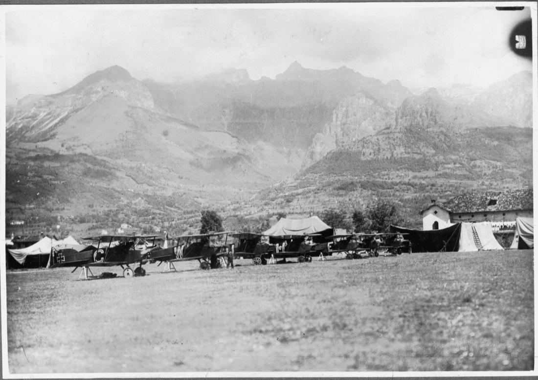 1918: il cielo del Grappa degli aviatori austro-ungarici – Foto
