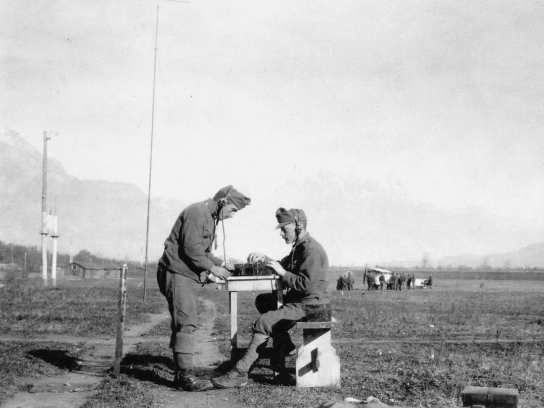 1918: il cielo del Grappa degli aviatori austro-ungarici – Foto