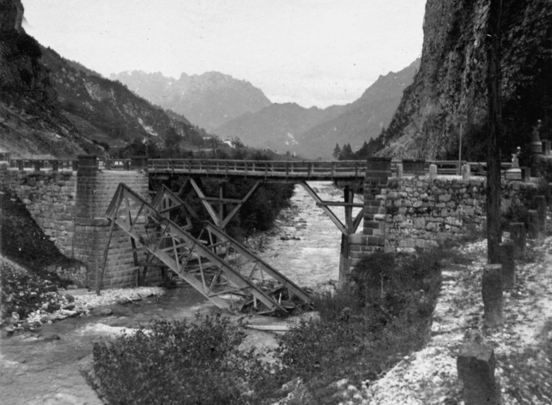 1918: il cielo del Grappa degli aviatori austro-ungarici – Foto