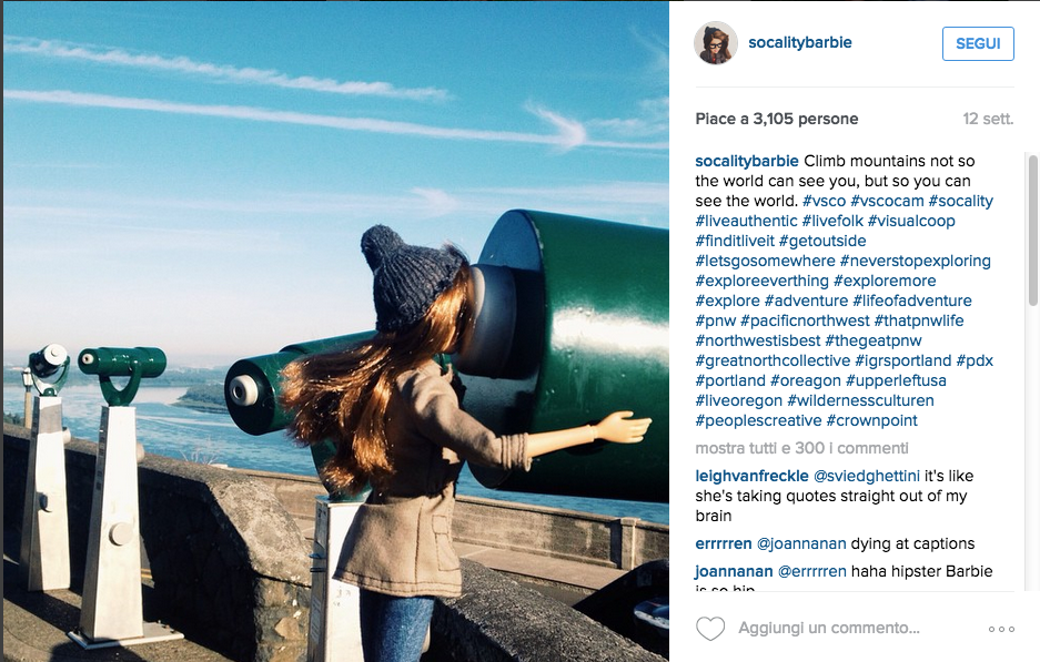 La Barbie hypster che si fa beffa della Instagram mania La Barbie hypster che si fa beffa della Instagram mania