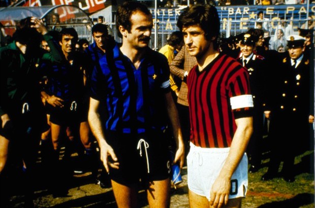 Guida al 215° derby di Milano: le foto che hanno fatto la storia Guida al 215° derby di Milano: le foto che hanno fatto la storia