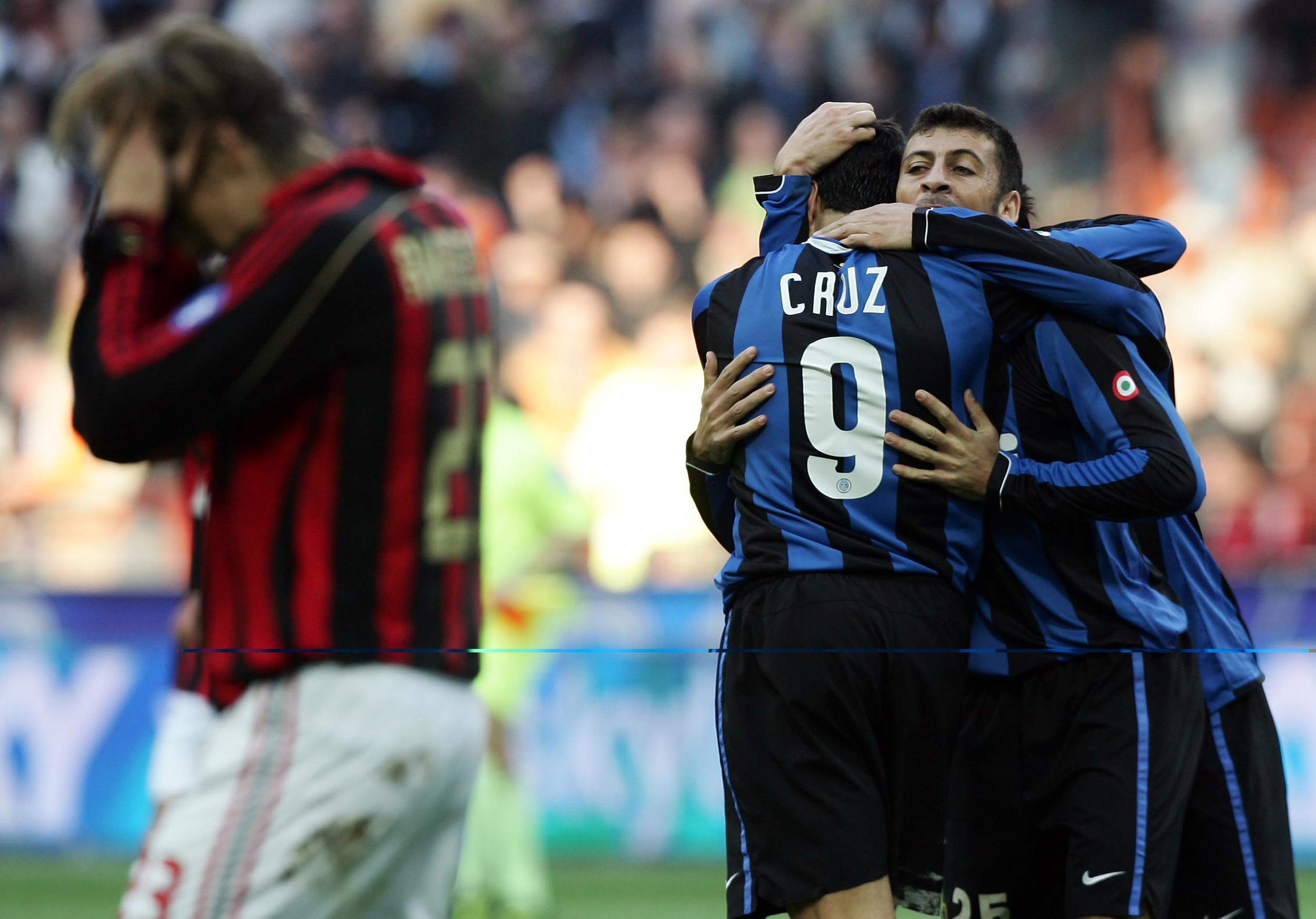 Guida al 215° derby di Milano: le foto che hanno fatto la storia Guida al 215° derby di Milano: le foto che hanno fatto la storia