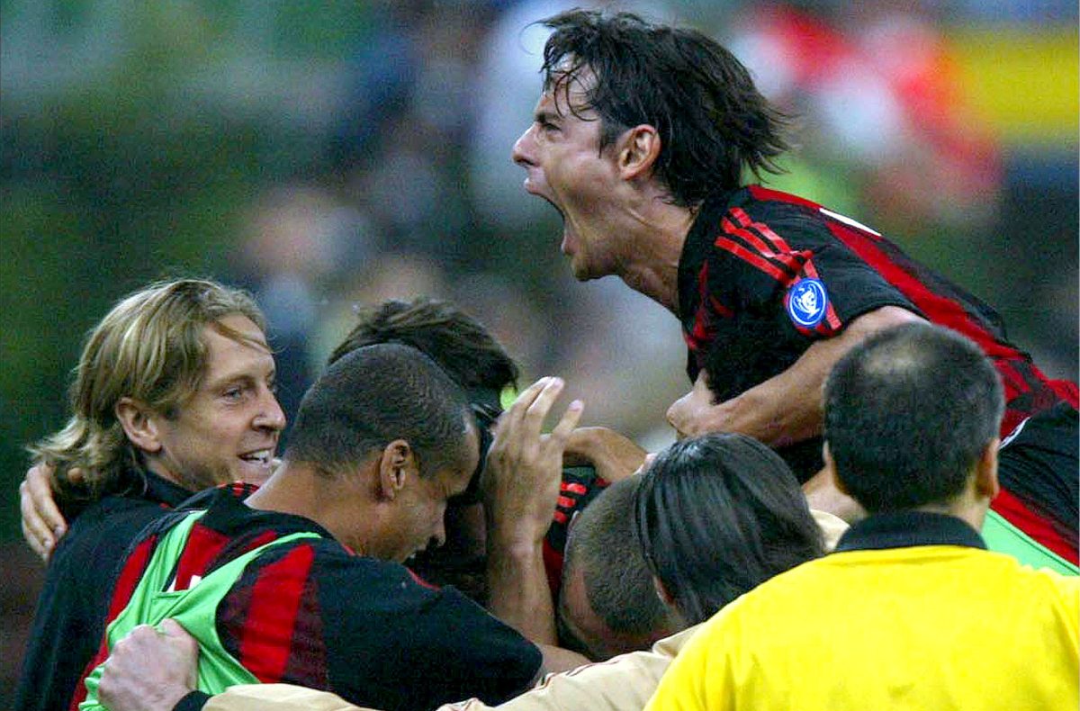 Galleria foto 'Guida al 215° derby di Milano: le foto che hanno fatto la storia' - foto 7