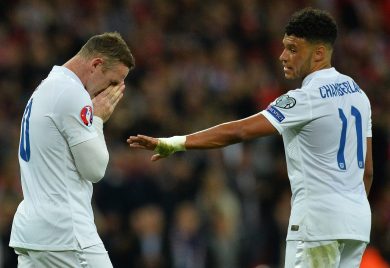 Rooney fa 50 gol in nazionale e Hodgson gli regala la maglia – Il video