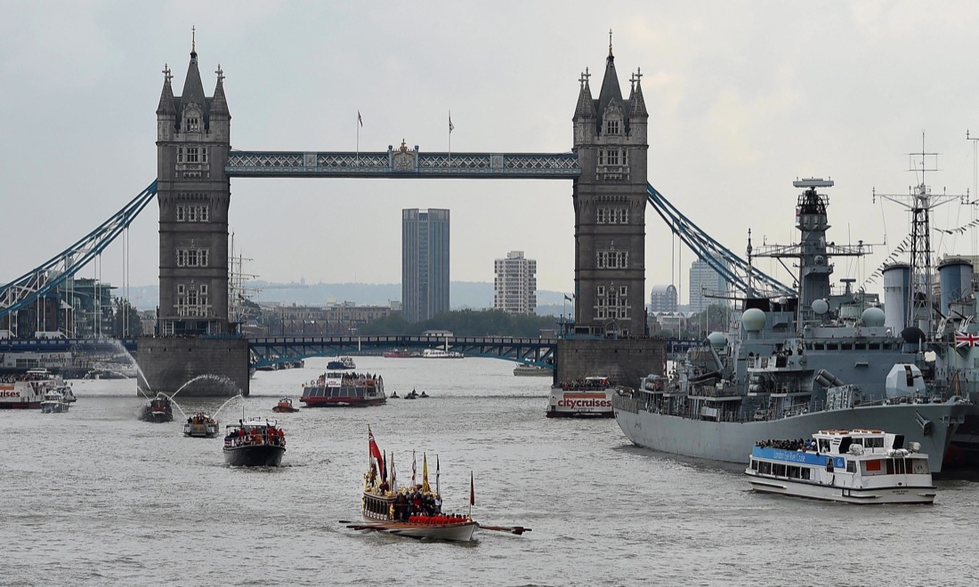 Elisabetta II, il Regno Unito in festa per la regina – Foto