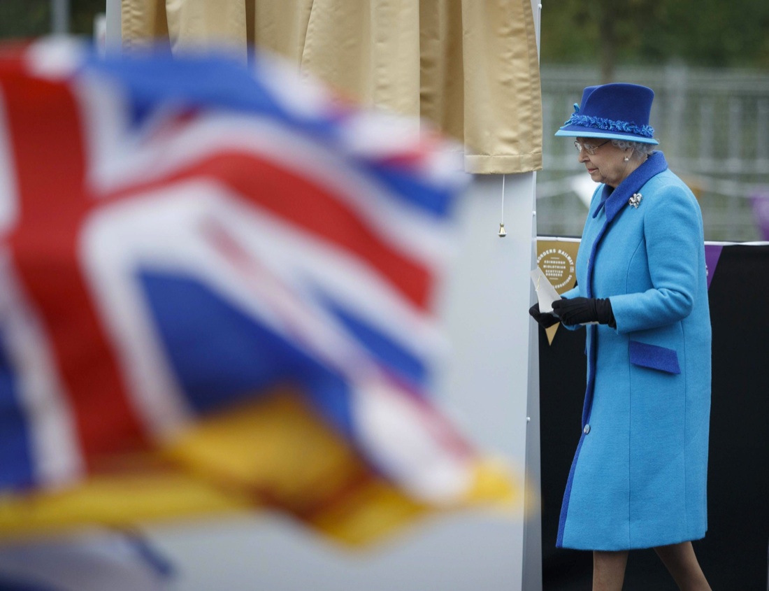 Elisabetta II, il Regno Unito in festa per la regina – Foto