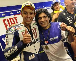 Brad Pitt e Johnny Depp, motociclisti sul grande schermo Brad Pitt e Johnny Depp, motociclisti sul grande schermo