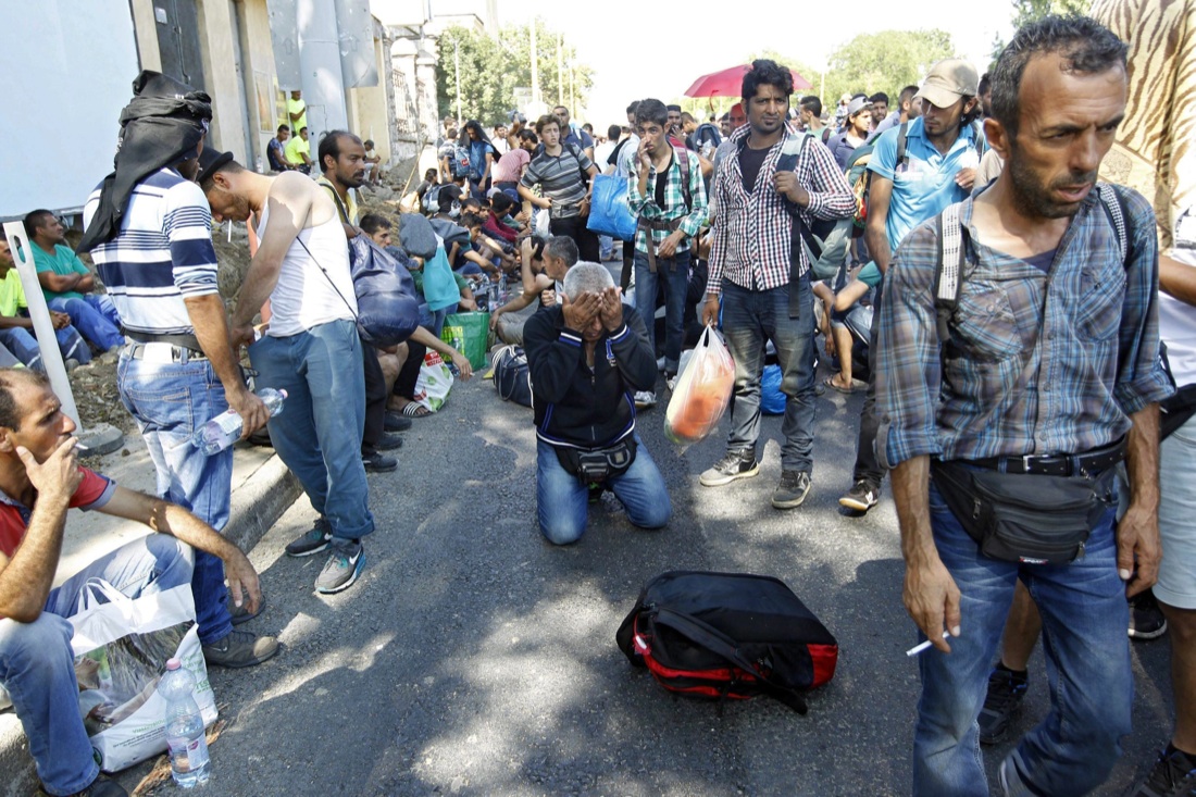 I rifugiati al confine fra Grecia e Macedonia – Foto