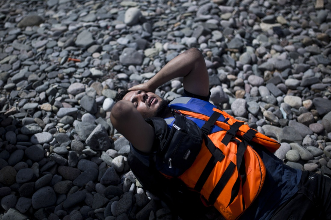 Isola di Lesbo invasa dai migranti – Le foto