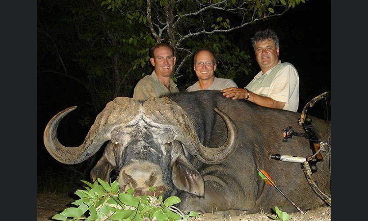 Il cacciatore di Cecil: “Se avessi saputo che aveva un nome, non l’avrei colpito”