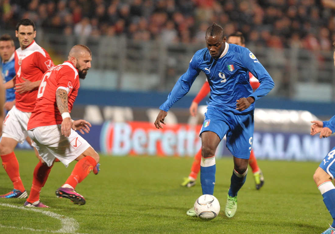 Mario Balotelli, patente sospesa Mario Balotelli, patente sospesa