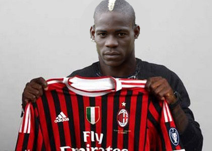 Mario Balotelli, patente sospesa Mario Balotelli, patente sospesa
