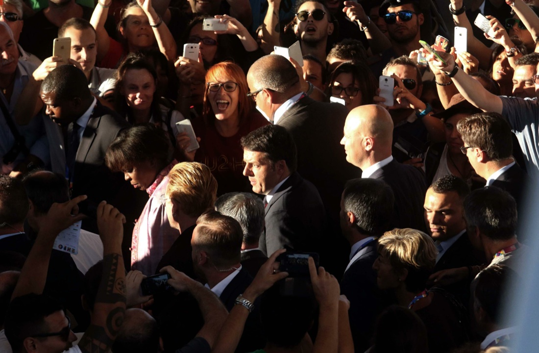 Bono Vox con Matteo Renzi a Expo2015: le foto
