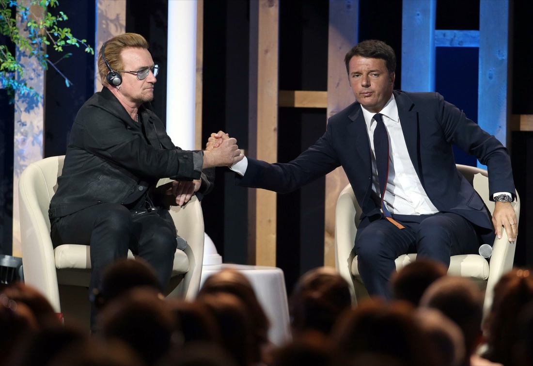 Bono Vox con Matteo Renzi a Expo2015: le foto
