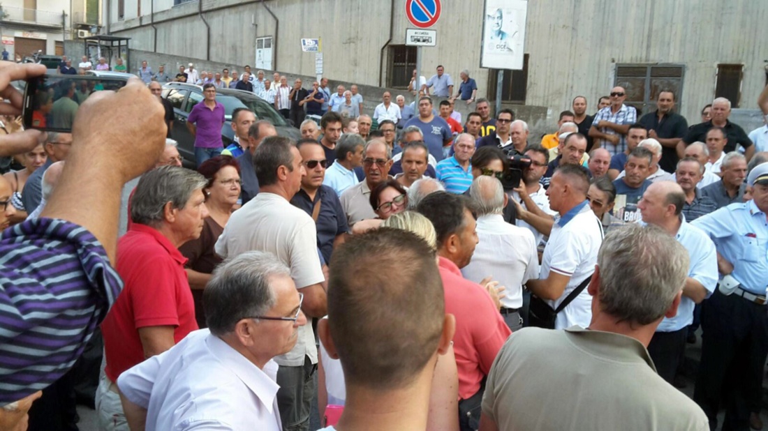 Coniugi uccisi a Palagonia, la ricostruzione attraverso le telecamere Coniugi uccisi a Palagonia, la ricostruzione attraverso le telecamere