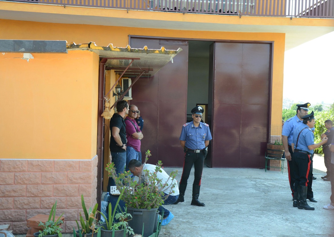 Coniugi uccisi a Palagonia, la ricostruzione attraverso le telecamere Coniugi uccisi a Palagonia, la ricostruzione attraverso le telecamere