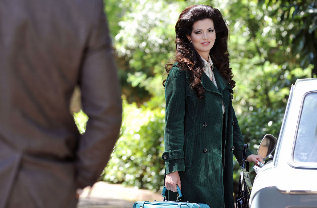 L’onore e il rispetto 4: Fortebracci si costituisce, Carmela vuole vendicarsi L’onore e il rispetto 4: Fortebracci si costituisce, Carmela vuole vendicarsi