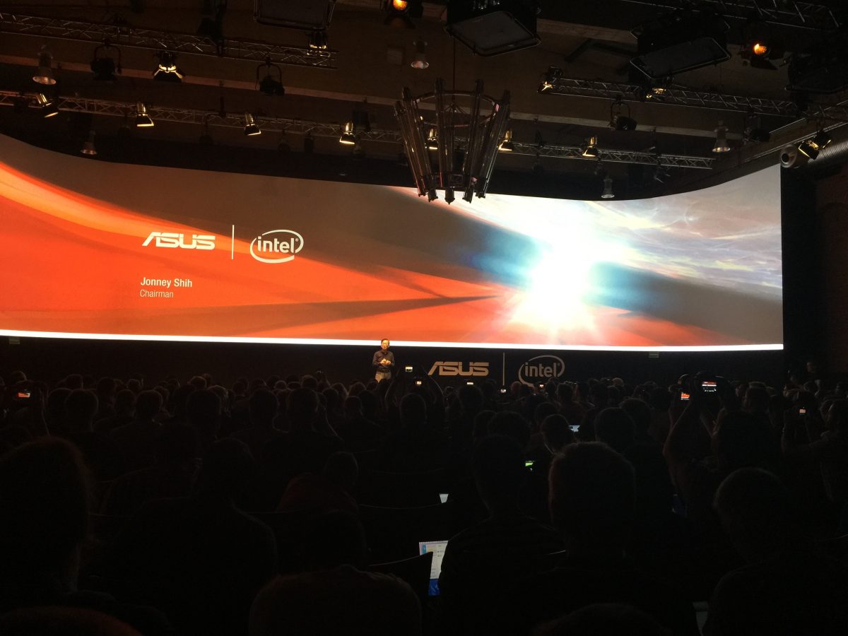 Galleria foto 'Asus: ecco come la (buona) tecnologia può essere low-cost' - foto 18