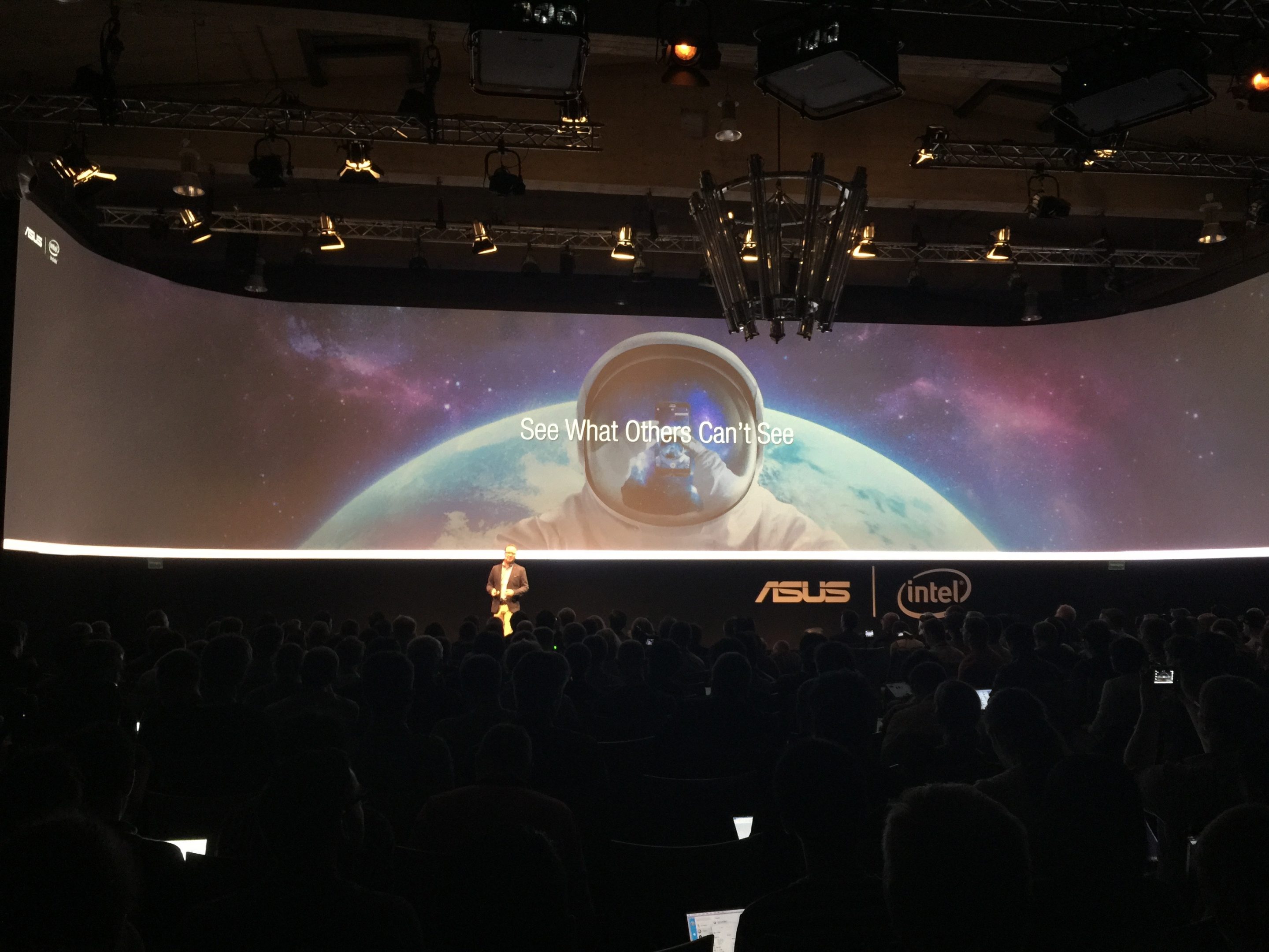 Asus: ecco come la (buona) tecnologia può essere low-cost