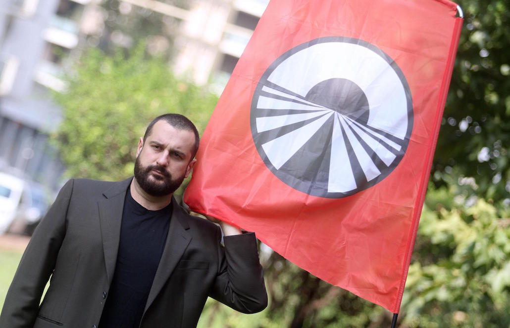 Costantino della Gherardesca: “Vi racconto Pechino Express 4” Costantino della Gherardesca: “Vi racconto Pechino Express 4”