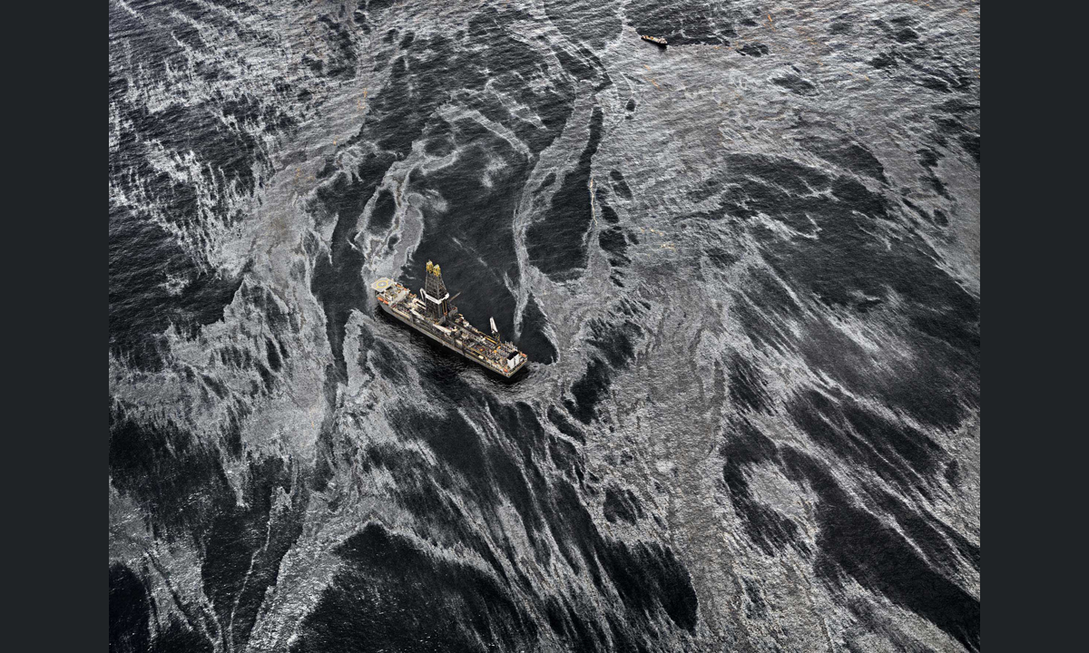 Acqua Shock: Edward Burtynsky in mostra a Milano Acqua Shock: Edward Burtynsky in mostra a Milano