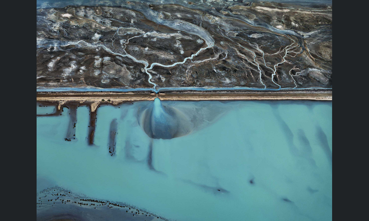 Acqua Shock: Edward Burtynsky in mostra a Milano Acqua Shock: Edward Burtynsky in mostra a Milano