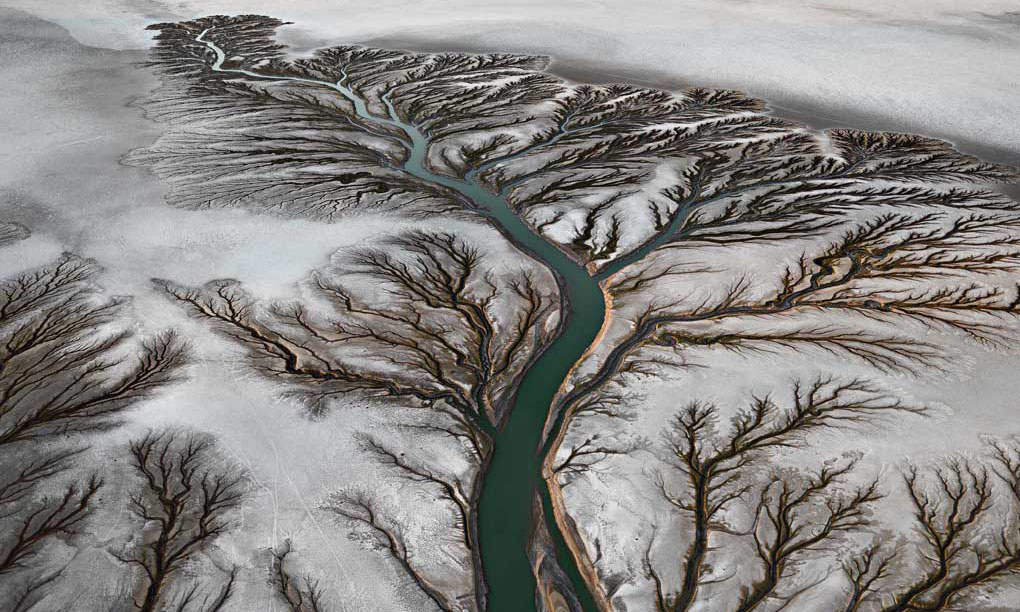 Acqua Shock: Edward Burtynsky in mostra a Milano Acqua Shock: Edward Burtynsky in mostra a Milano