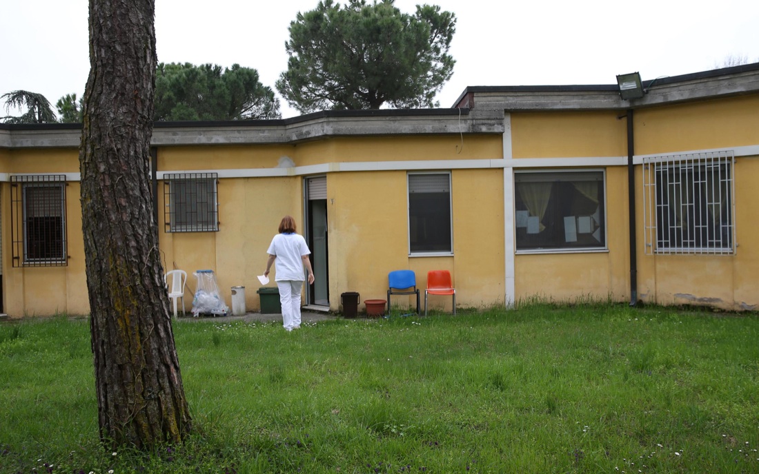Il vergognoso valzer dei detenuti psichiatrici Il vergognoso valzer dei detenuti psichiatrici