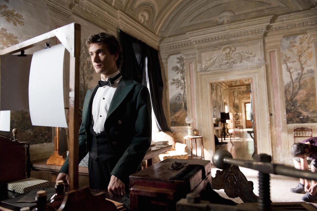 Grand Hotel: amori e misteri nella nuova fiction di Rai Uno Grand Hotel: amori e misteri nella nuova fiction di Rai Uno