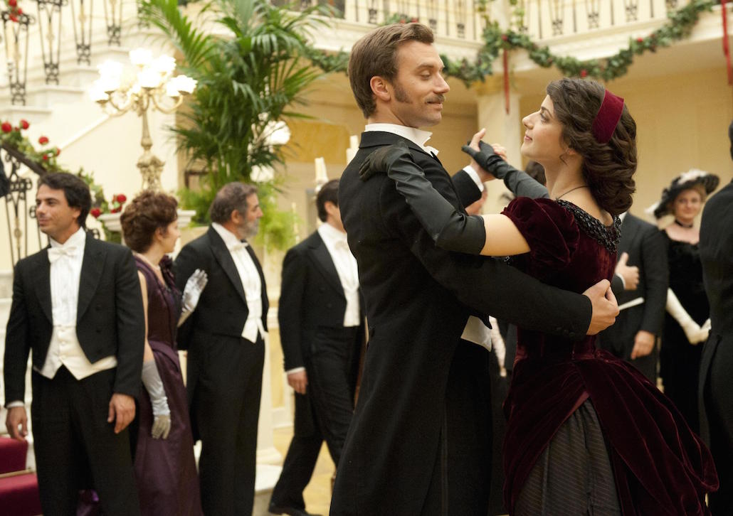 Grand Hotel: amori e misteri nella nuova fiction di Rai Uno Grand Hotel: amori e misteri nella nuova fiction di Rai Uno