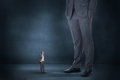 10 manager che guadagnano oltre 500 volte di più dei loro dipendenti