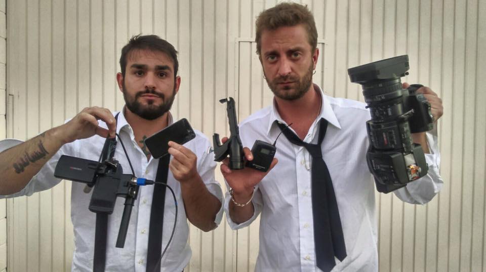 Le Iene: Corti e Onnis aggrediti a casa del pilota Márquez