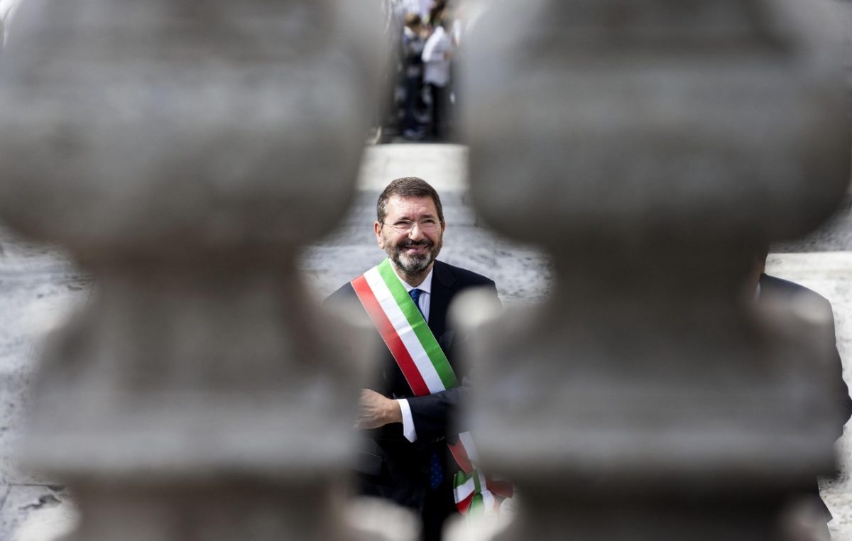 Galleria foto 'Marino lascia il Campidoglio e accusa il Pd' - foto 8