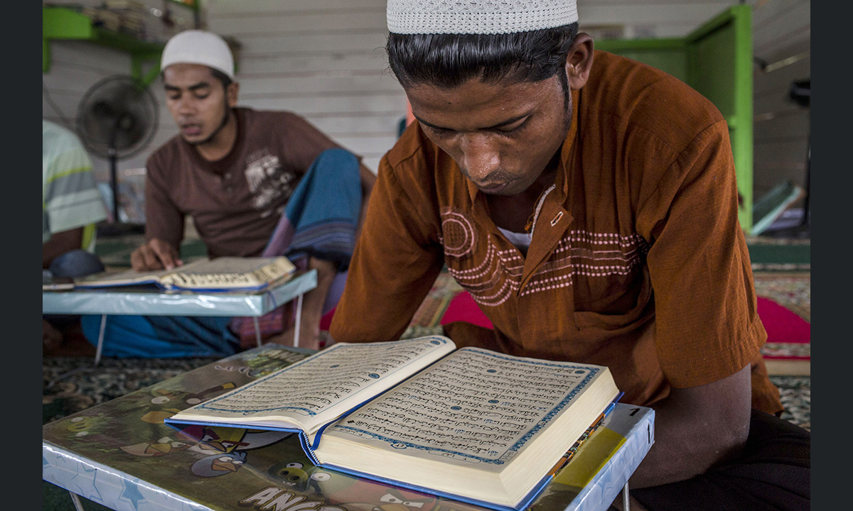 Vita nel limbo: i Rohingya in Indonesia