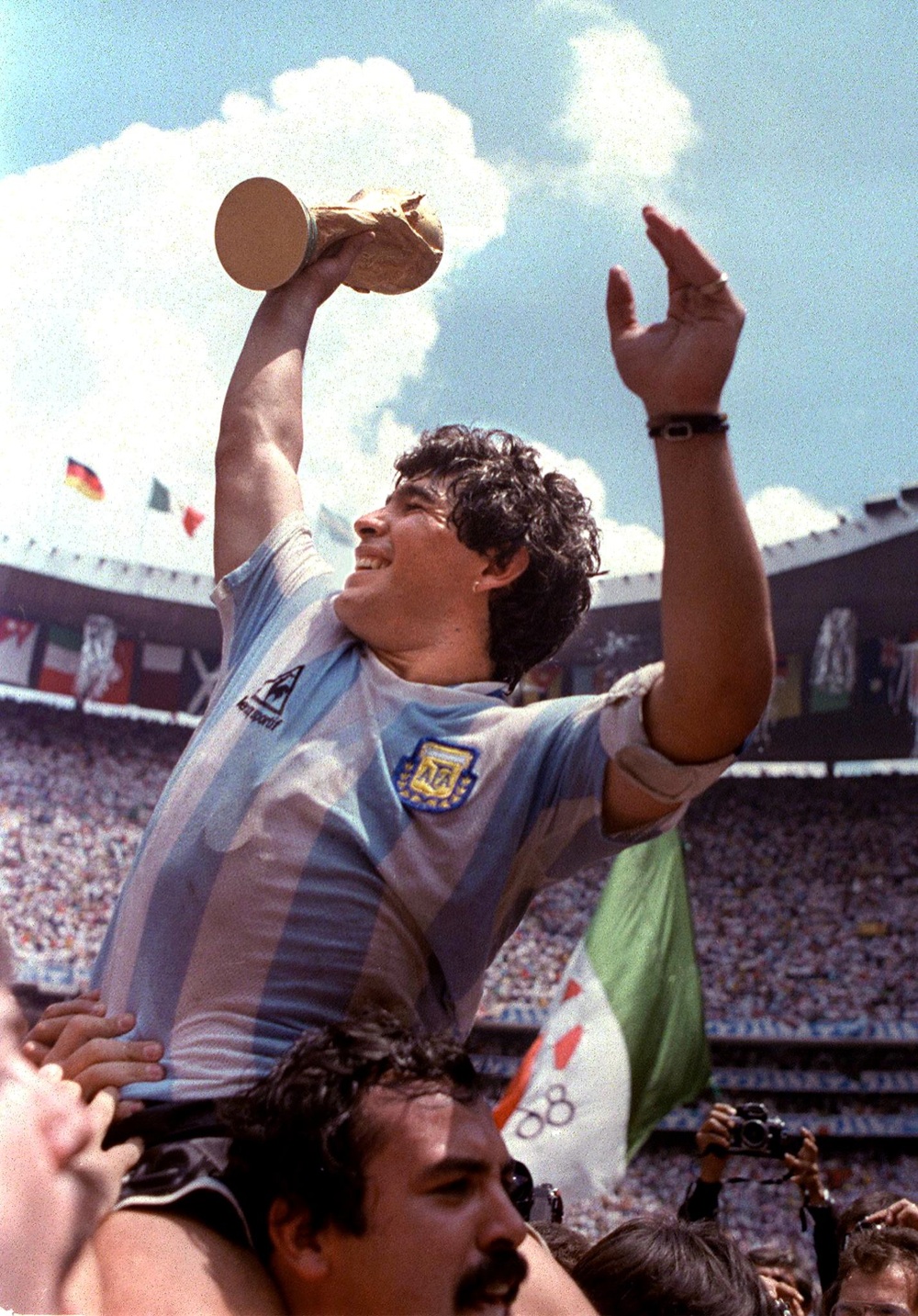 Auguri Pibe de Oro: Diego Maradona compie 60 anni – fotogallery Auguri Pibe de Oro: Diego Maradona compie 60 anni – fotogallery
