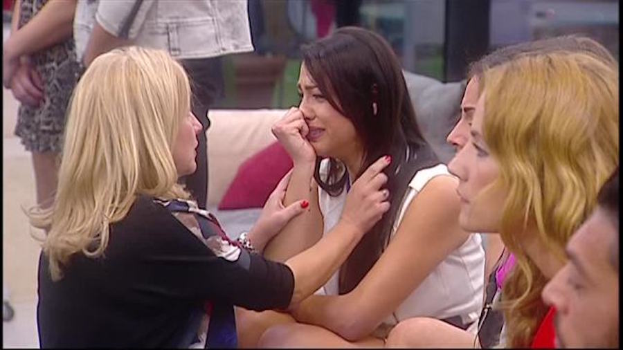 Grande Fratello 14: eliminata Lidia, la “catena di salvataggio” boccia Verdiana Grande Fratello 14: eliminata Lidia, la “catena di salvataggio” boccia Verdiana