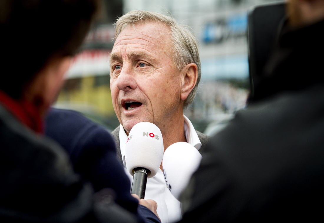 Olanda: sdegno per lo striscione anti-semita contro Cruyff nella sua domenica