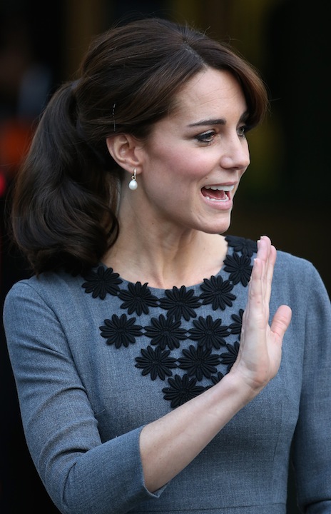 Kate Middleton troppo magra: scatta l’allerta “Principessa triste” Kate Middleton troppo magra: scatta l’allerta “Principessa triste”