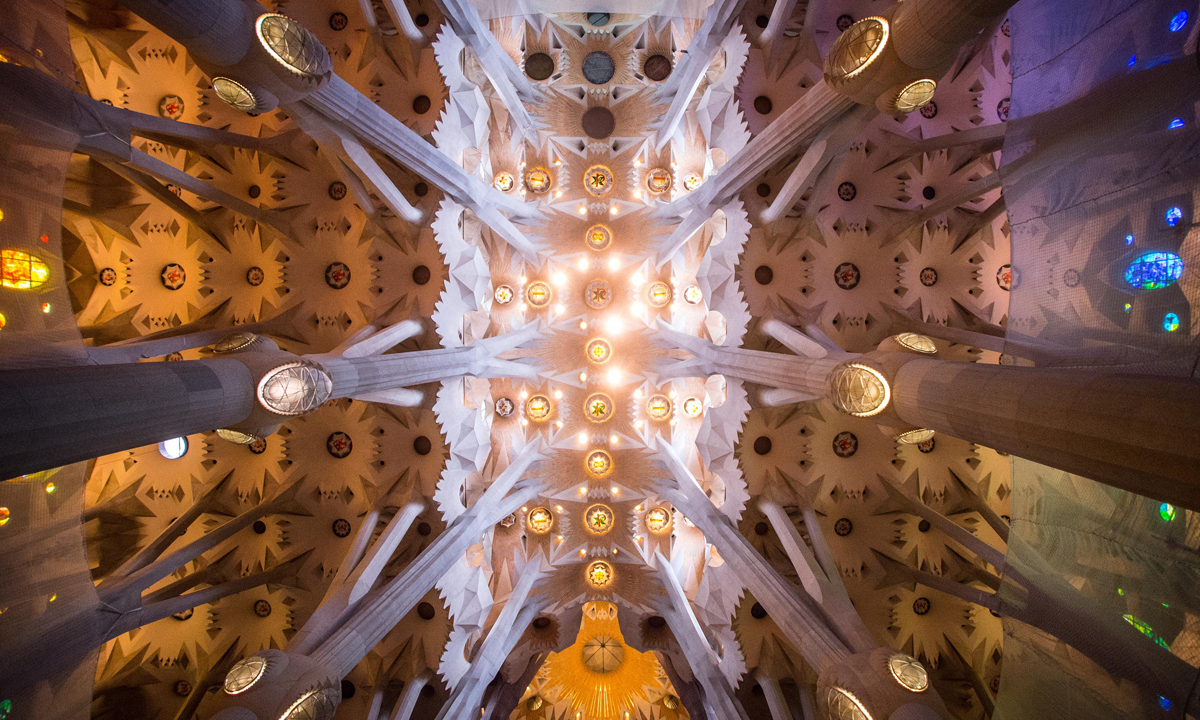 Barcellona, a che punto è la Sagrada Familia – Foto
