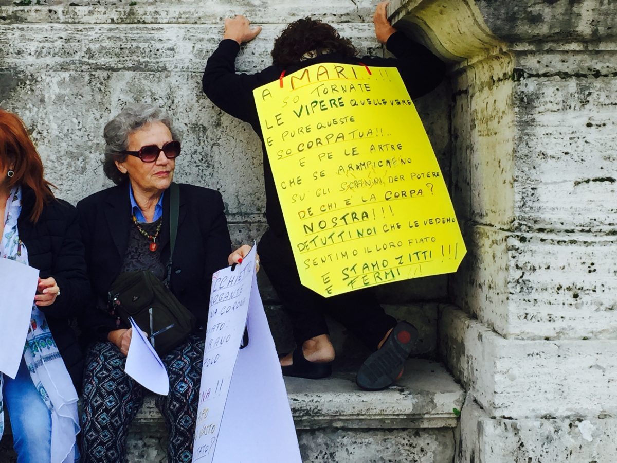 Galleria foto 'Marino non si dimette: cosa può succedere ora' - foto 4