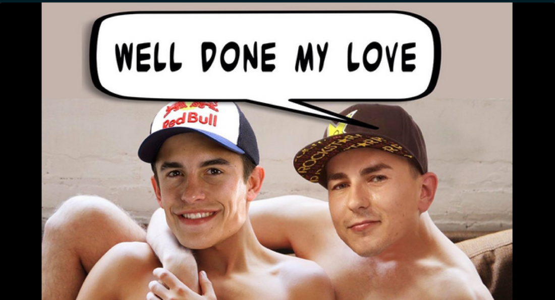 Rossi vs. Marquez e Lorenzo: l’ironia del Web contro il “Patto d’Andorra” Rossi vs. Marquez e Lorenzo: l’ironia del Web contro il “Patto d’Andorra”