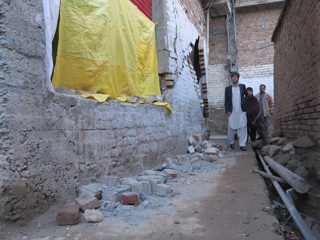 Terremoto tra Afghanistan e Pakistan: 340 morti, 2.100 feriti