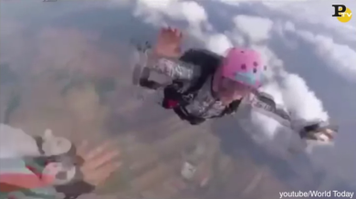 Paracadute: papà salva figlio che precipita